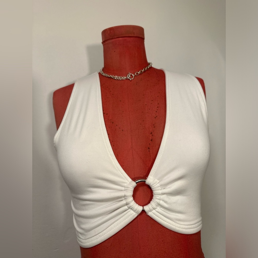 AEVZIV Sexy Crop Tops for Women Sleeveless Deep V Neck